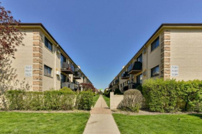 Chicago Condo Luxurious Condo in Top Rated Neighborhood